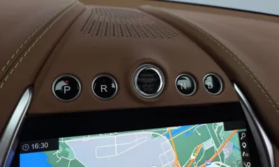 Astonmartin DBX