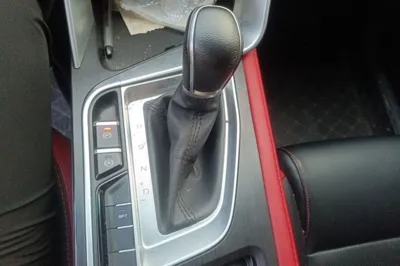 Geely Auto Binray