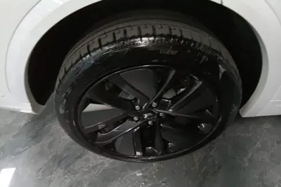 Li Auto L7