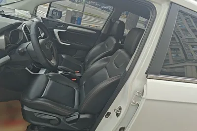 JAC Group Refine S3
