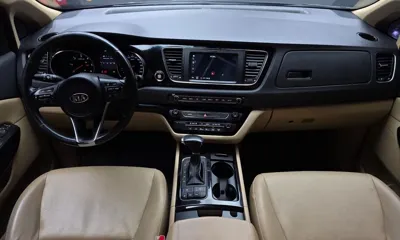 Kia Canival