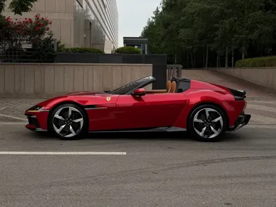 Ferrari 12 Cilindri