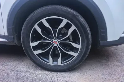 Roewe RX5