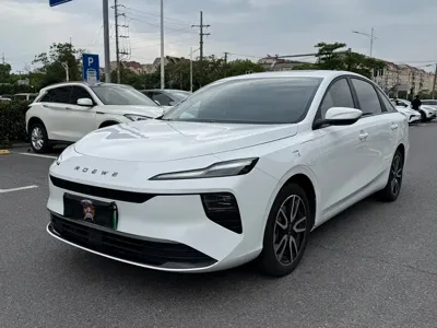 Roewe 荣威D6