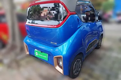 Baojun E200