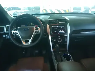 Ford Explorer (Import)