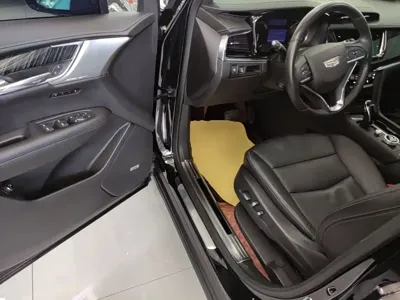 Cadillac XT6