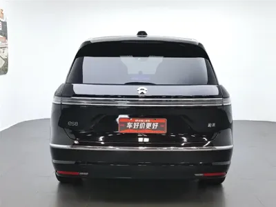 Nio ES8