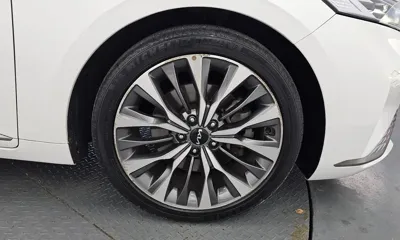 Kia K8