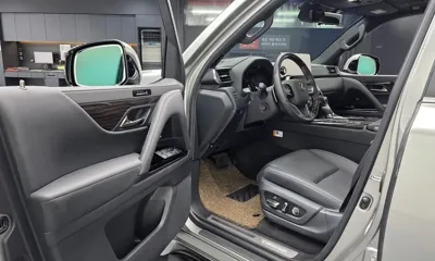 Lexus LX