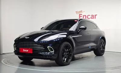 Astonmartin DBX