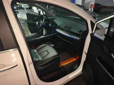 Hyundai Custo