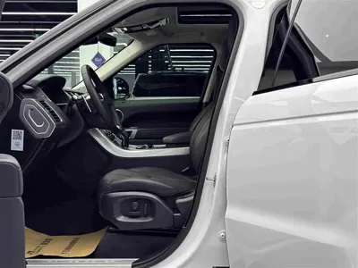 Land Rover Sport