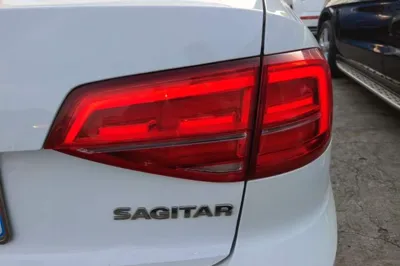 Volkswagen Sagitar