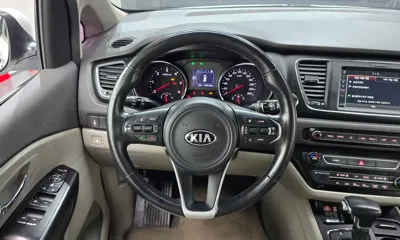 Kia Canival