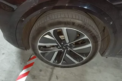Li Auto L9