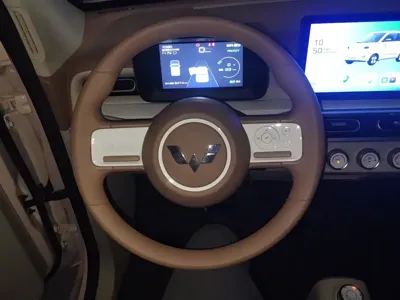 Wuling MINIEV