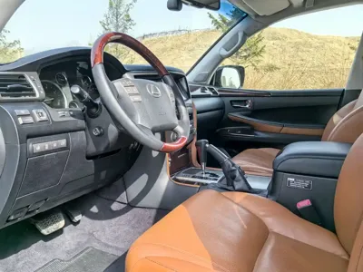 Lexus LX
