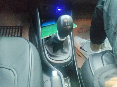 Kia K2