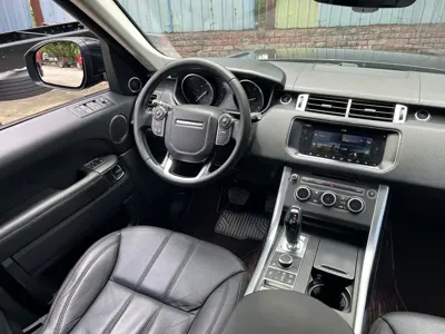 Land Rover Sport
