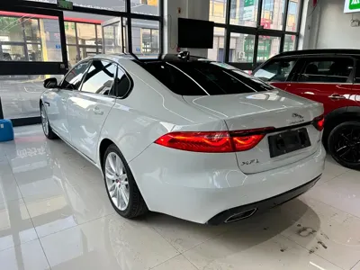 Jaguar XFL