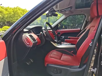 Land Rover Sport