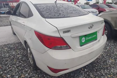 Hyundai Verna (older generation)