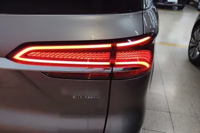 Roewe iMAX8