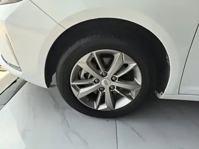 Geely Emgrand GL