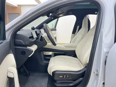 Nio EC6