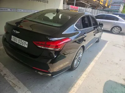 Hyundai Genesis