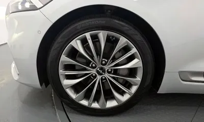 Kia K9