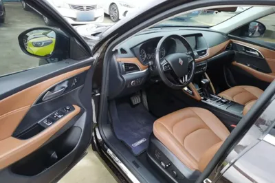 Borgward BX7