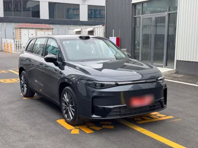Leapmotor C10