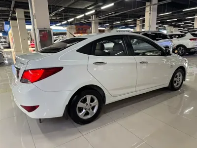 Hyundai Verna