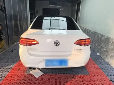 Volkswagen Lamando