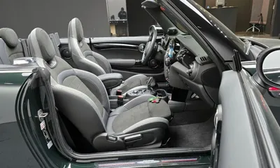 MINI Cooper Convertible