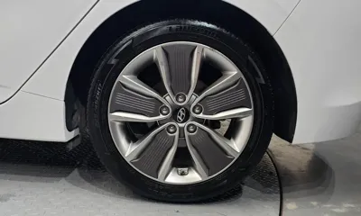 Hyundai Ioniq