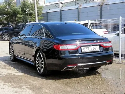 Lincoln Continental