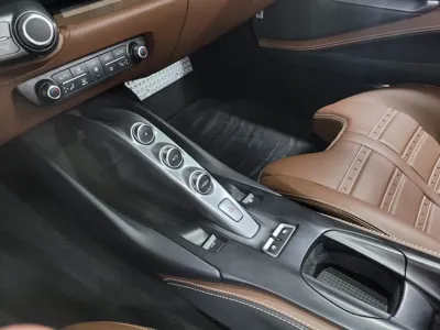 Ferrari 812