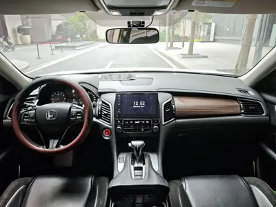 Honda Avancier