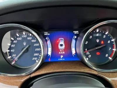 Maserati Quattroporte