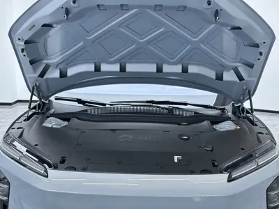 Nio ET5