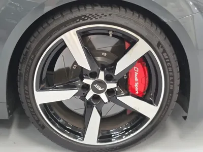 Audi TTS