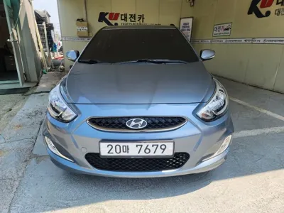 Hyundai Accent