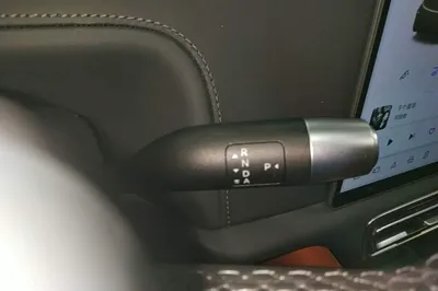 Li Auto L9
