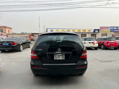 Mercedes-Benz R-Class