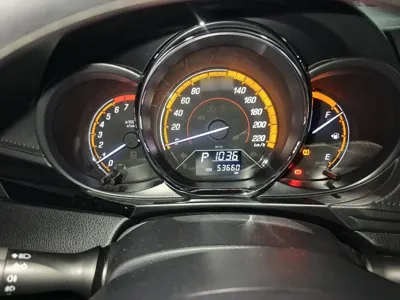 Toyota Yaris L