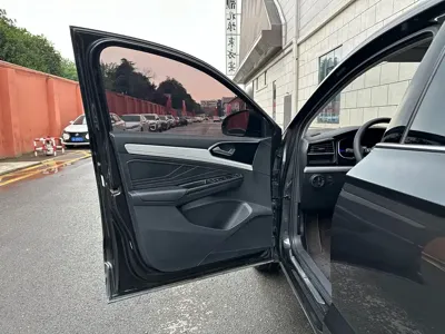 Jetta VS7