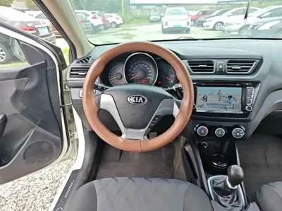 Kia K2